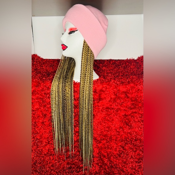 New Wig Hat - Picture 4 of 5